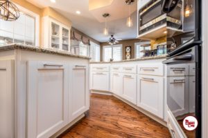 Kitchen remodeling & cabinet refacing in Rancho Cielo and Southern California