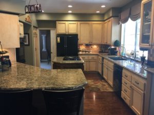 Kitchen remodeling and cabinet refacing before and after photos in Trabuco Canyon & Southern California