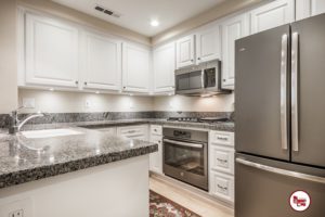 Kitchen remodeling & cabinet refacing in Irvine and Southern California