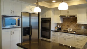 Kitchen remodeling & cabinet refacing in Anaheim and Southern California