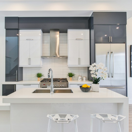 Cabinet Refacing for Stanton Kitchens