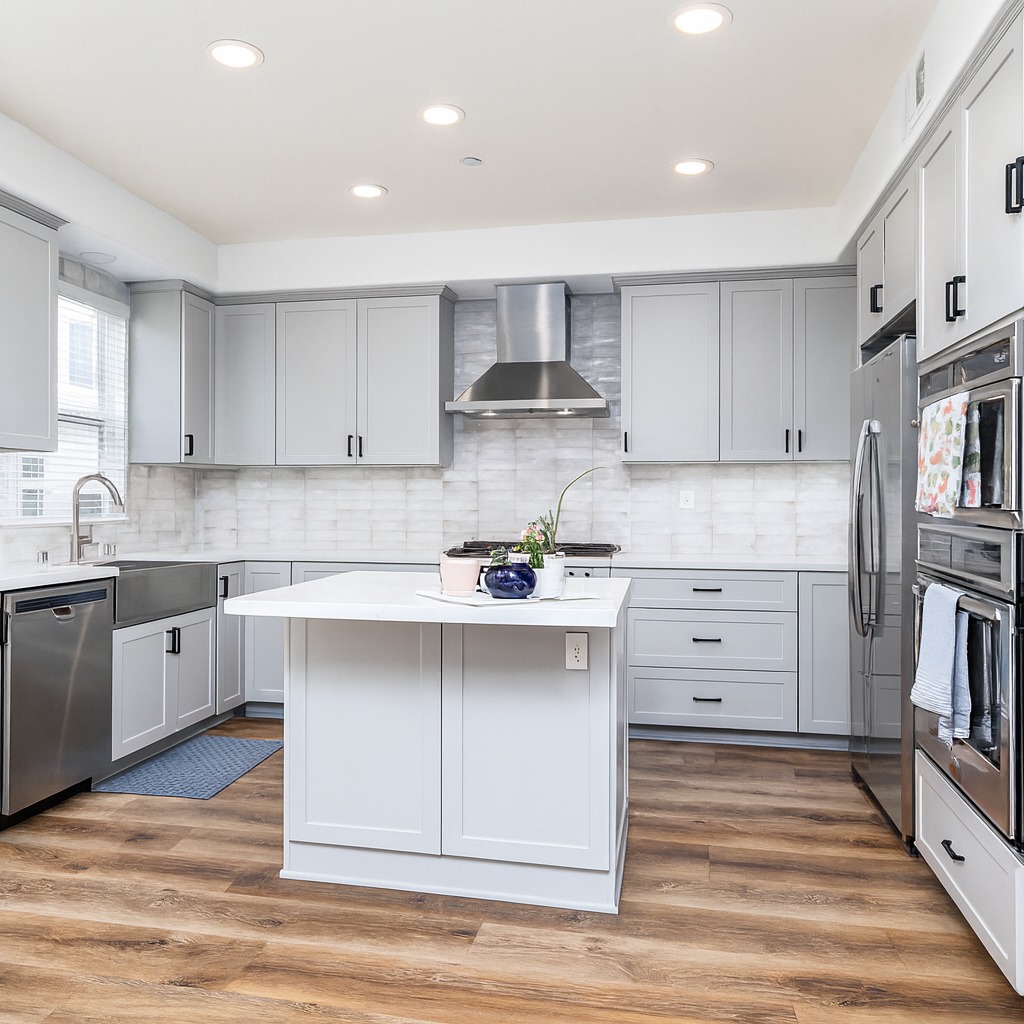 Kitchen Cabinets for Placentia