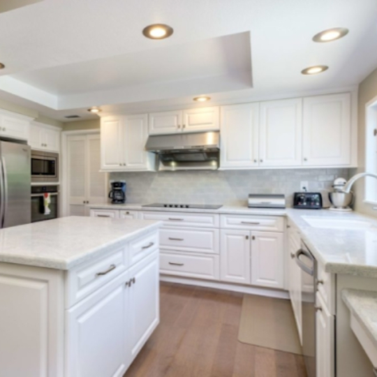 Kitchen Remodeling Services in Covina